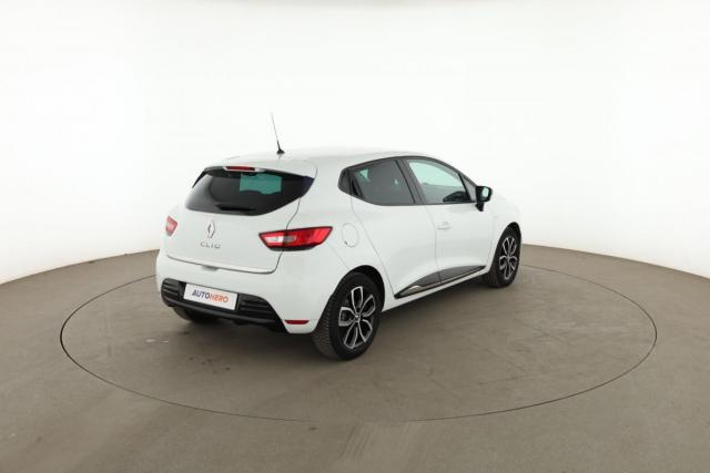 Renault Clio image 9