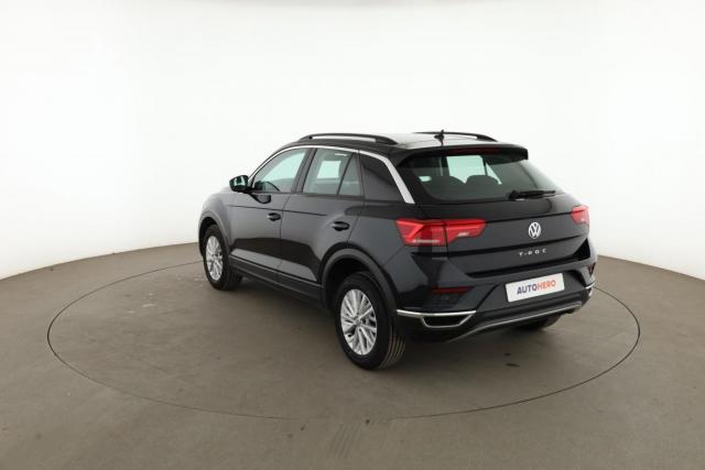 Volkswagen T-Roc image 8