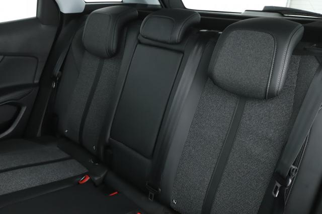 Peugeot 3008 image 8