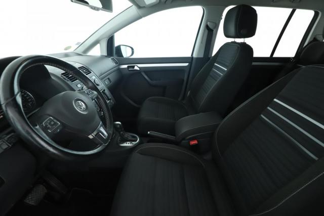 Volkswagen Touran image 2