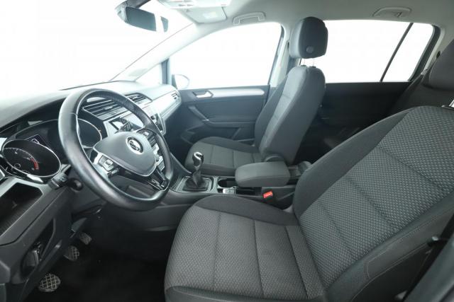 Volkswagen Touran image 7