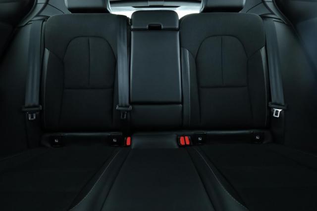 Volvo Xc40 image 1