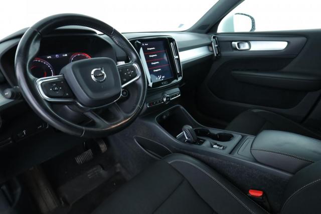 Volvo Xc40 image 4