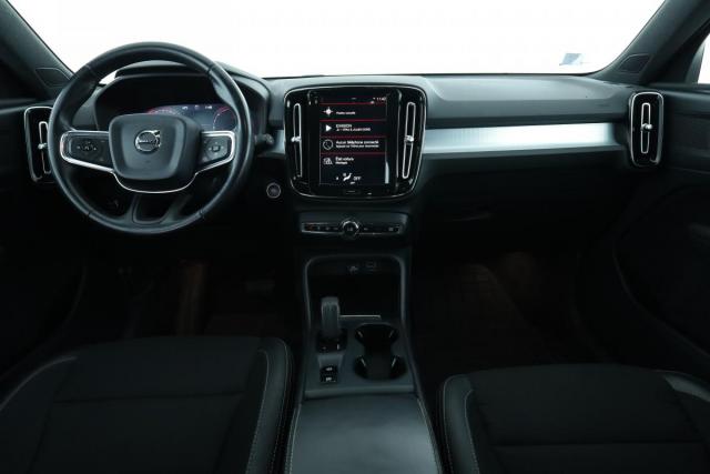 Volvo Xc40 image 3