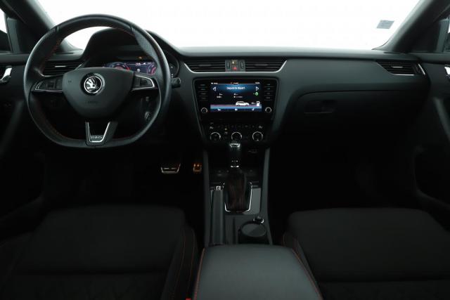 Skoda Octavia image 4