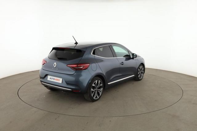 Renault Clio image 9