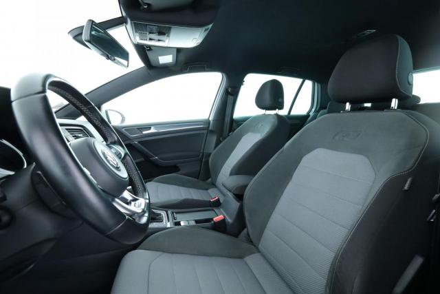 Volkswagen Golf image 3