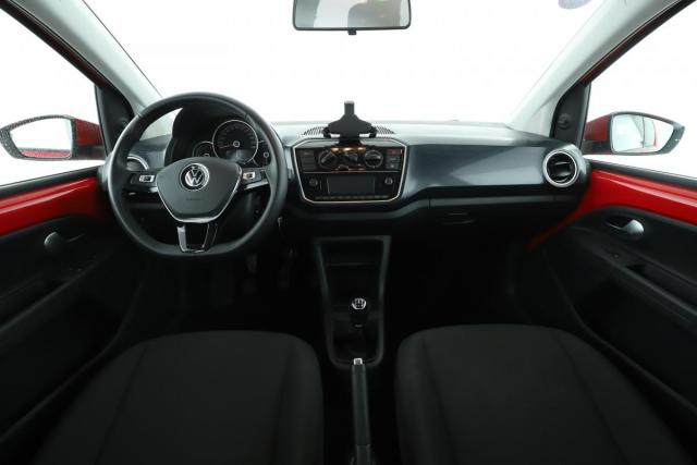 Volkswagen Up! image 6