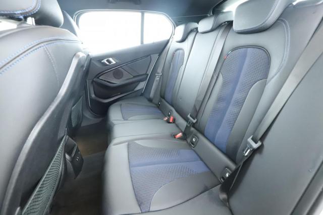 Bmw Série 1 image 2