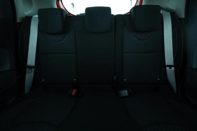 Renault Clio image 8