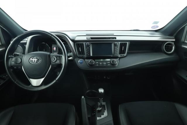 Toyota Rav4 image 9