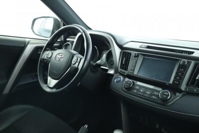 Toyota Rav4 image 3