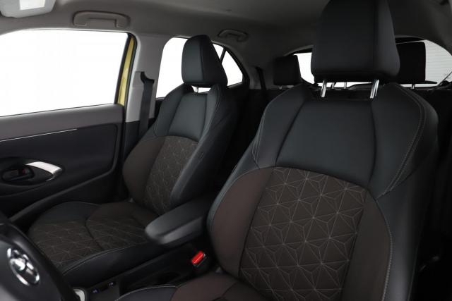 Toyota Yaris Cross image 9