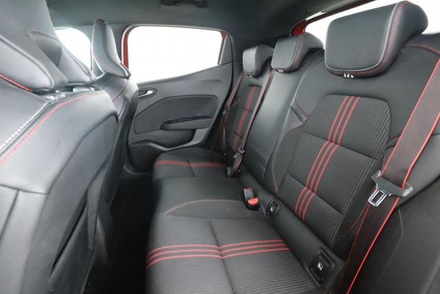 Renault Clio image 6