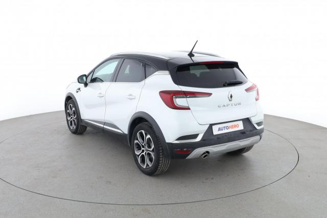 Renault Captur image 9