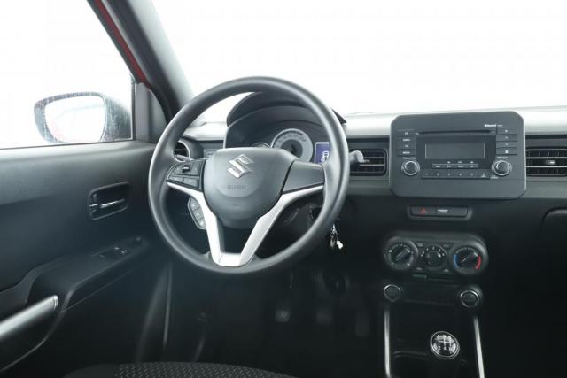 Suzuki Ignis image 1