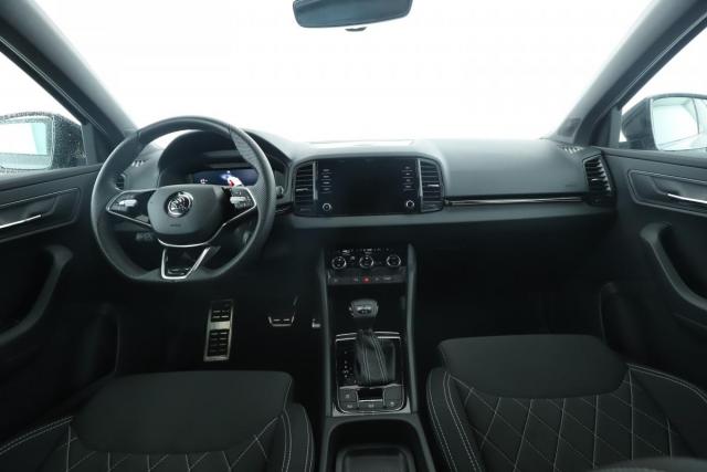 Skoda Karoq image 8