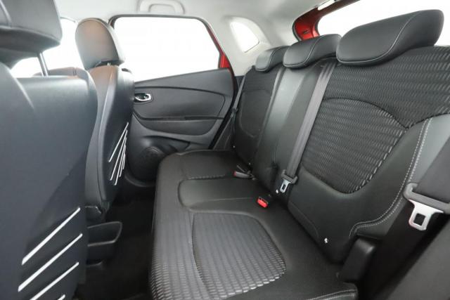 Renault Captur image 8