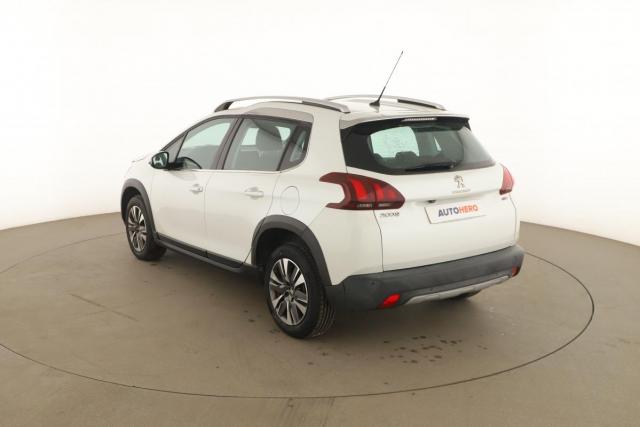 Peugeot 2008 image 7