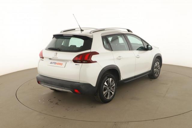 Peugeot 2008 image 6