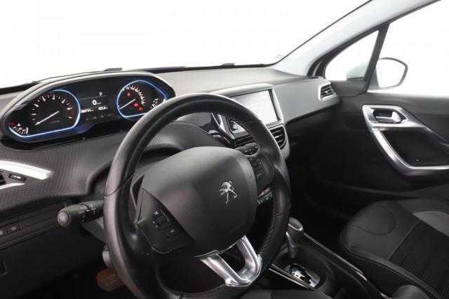 Peugeot 2008 image 4