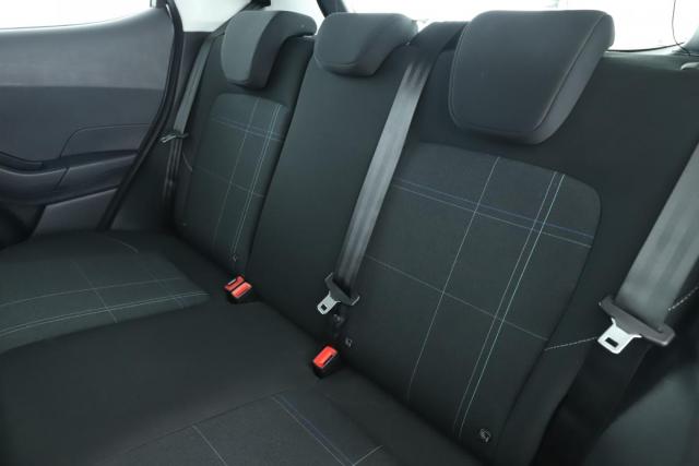 Ford Fiesta image 9