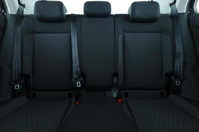 Volkswagen T-Cross image 2