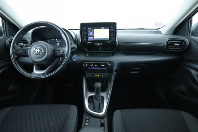 Toyota Yaris image 6