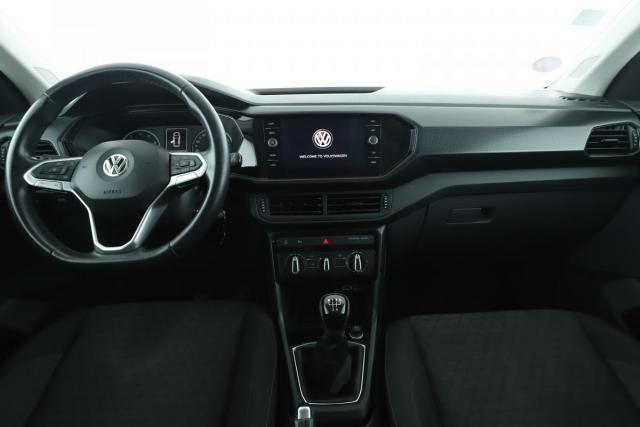 Volkswagen T-Cross image 6