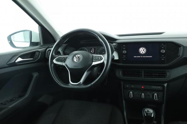 Volkswagen T-Cross image 7