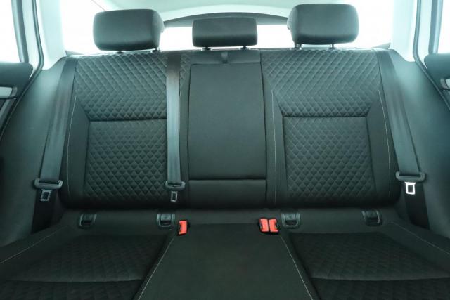 Skoda Octavia image 6