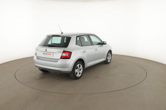Skoda Fabia image 4