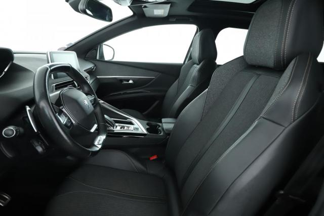 Peugeot 5008 image 4