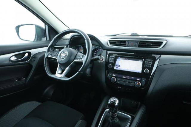 Nissan Qashqai image 1