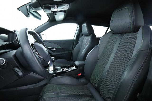 Peugeot 2008 image 5