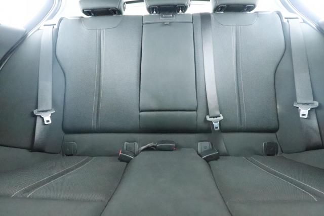 Bmw Série 1 image 1