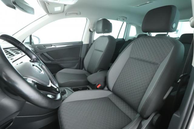 Volkswagen Tiguan image 3