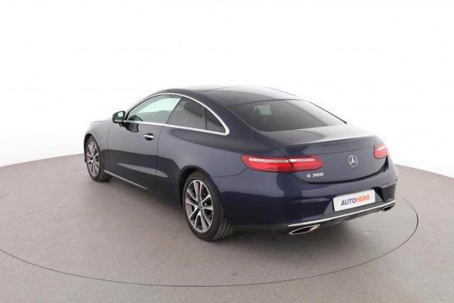 Mercedes Benz Classe E Coupe image 8