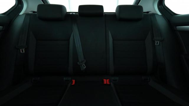 Skoda Octavia image 8