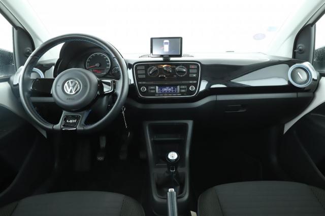 Volkswagen Up! image 4