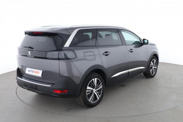 Peugeot 5008 image 8