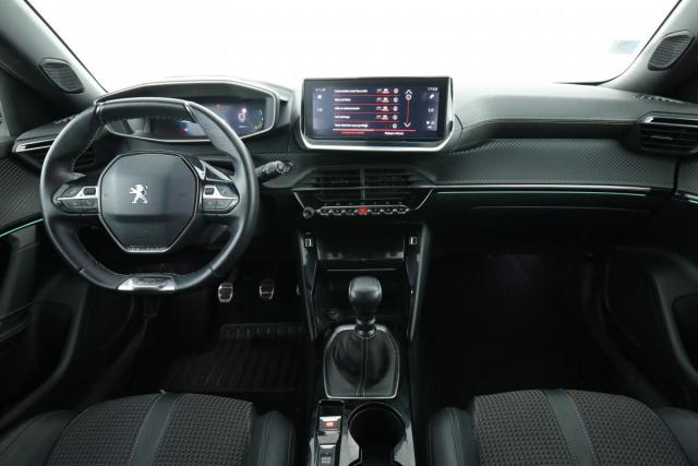 Peugeot 2008 image 6