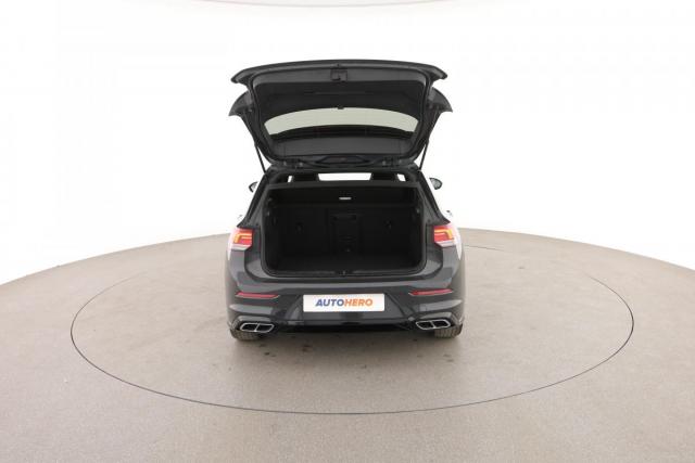 Volkswagen Golf image 2