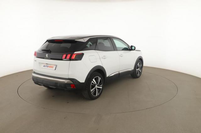 Peugeot 3008 image 3