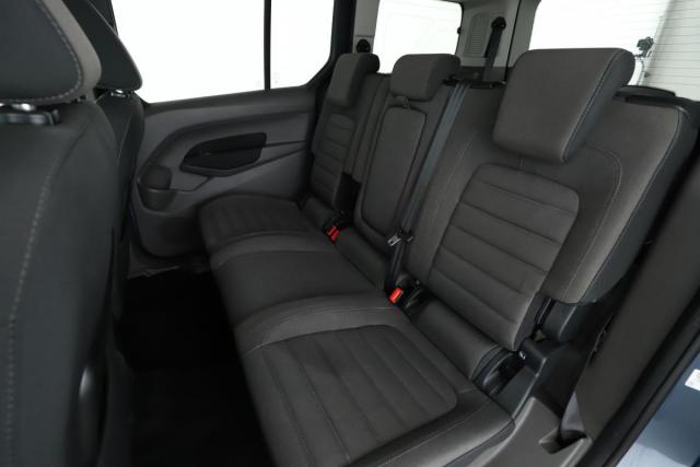 Ford Grand Tourneo Connect image 2