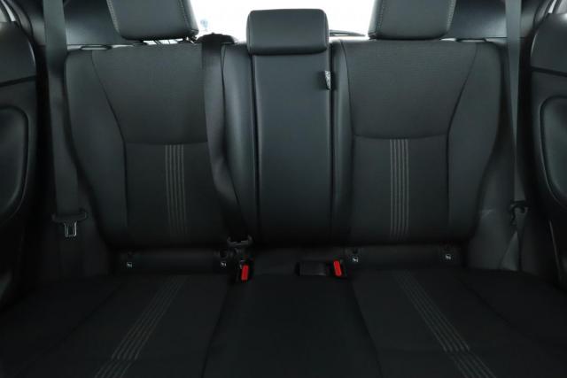 Toyota Yaris Cross image 4