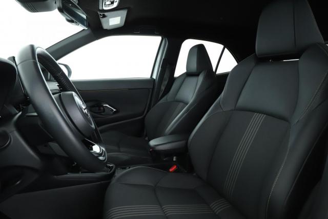 Toyota Yaris Cross image 8