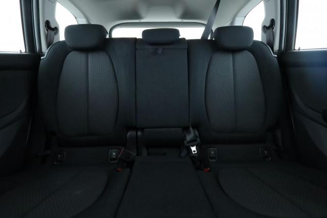 Bmw Série 2 Gran Tourer image 3