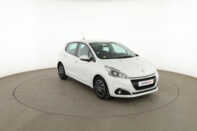 Peugeot 208 image 3
