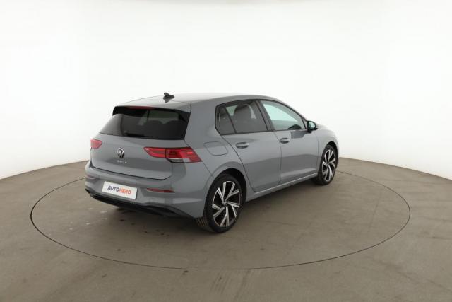 Volkswagen Golf image 5